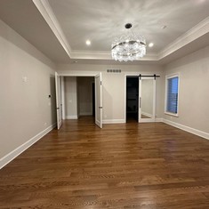 Interior Image #5
